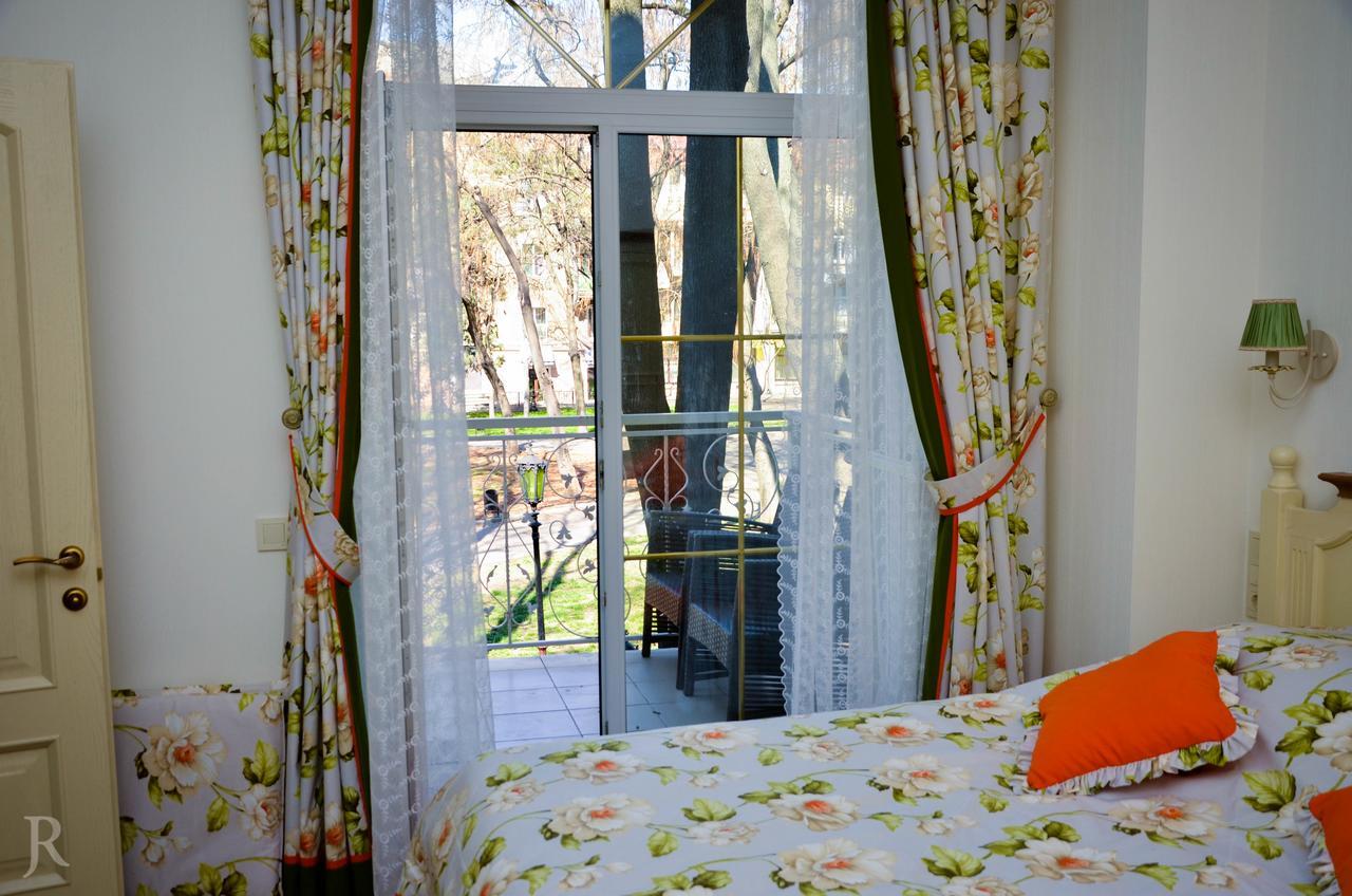 Hotel Maman Odesa Exterior foto